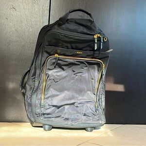 Tumi Voyageur Super Léger International Carry-On